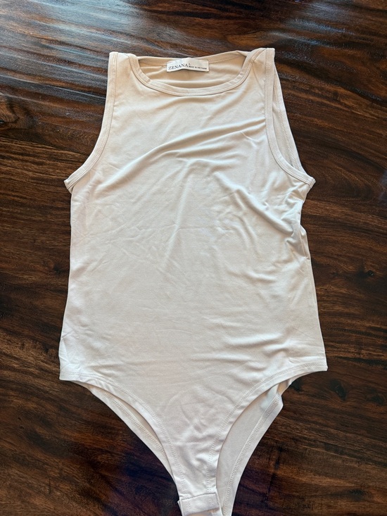 Zenana Outfitters Other - Zenana Outfitters Beige Tank Bodysuit